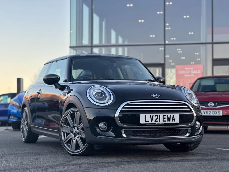 MINI Hatchback 1.5 Cooper Exclusive II 3dr